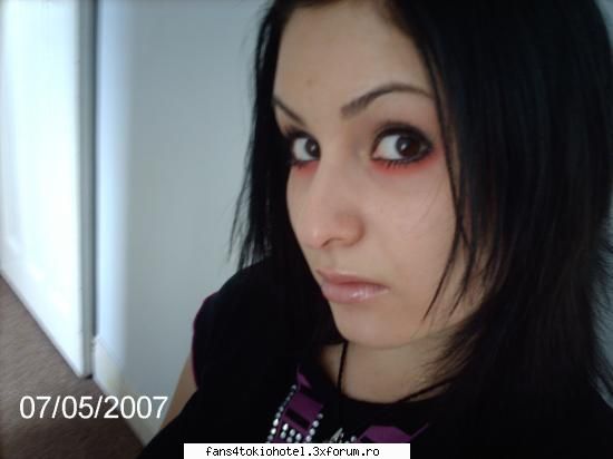 ji va mai pun ink una :nod: fob-girl